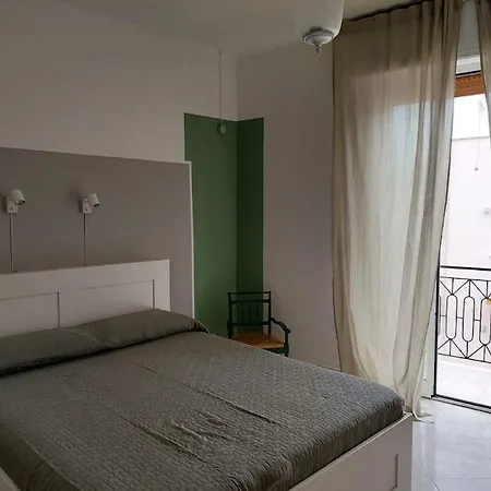 Vincesilhouse Apartament *