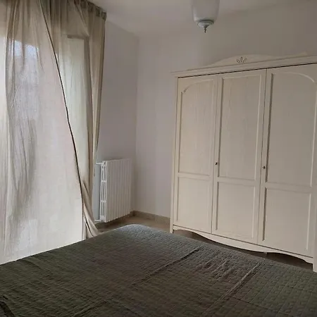 Vincesilhouse
